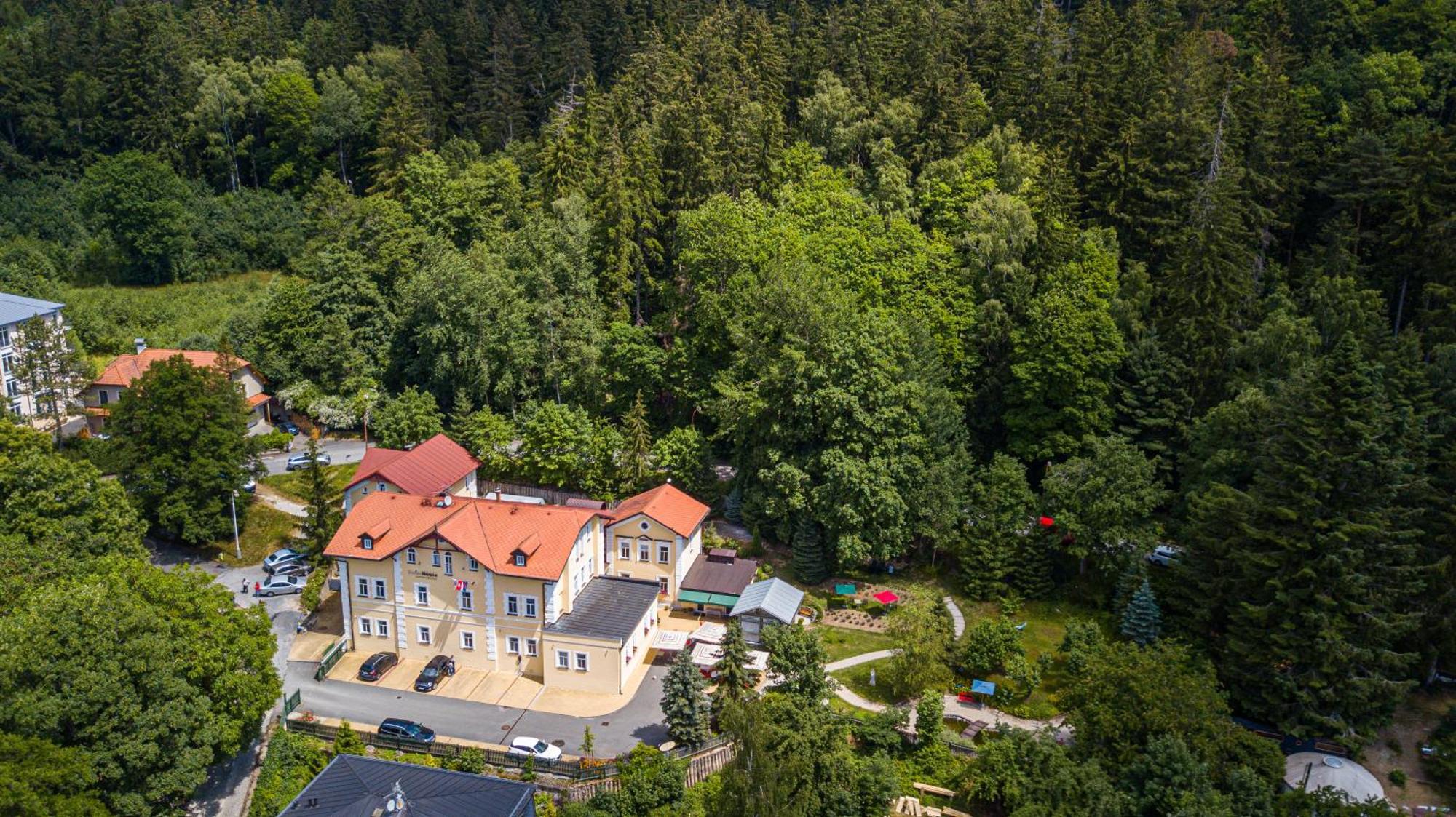 Boutique Hotel Swisshouse มาเรียอานซเกลาซนี ภายนอก รูปภาพ