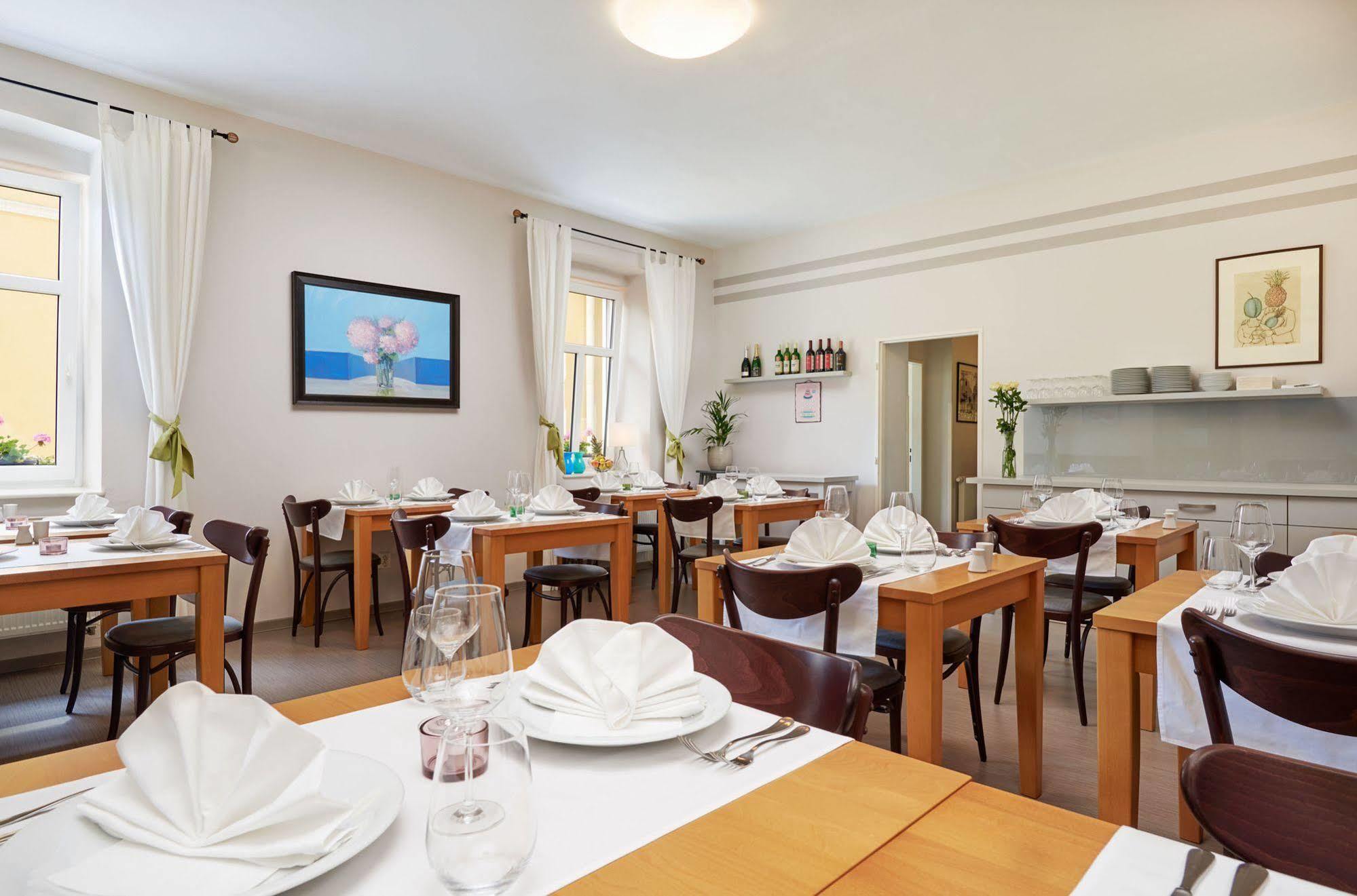 Boutique Hotel Swisshouse มาเรียอานซเกลาซนี ภายนอก รูปภาพ