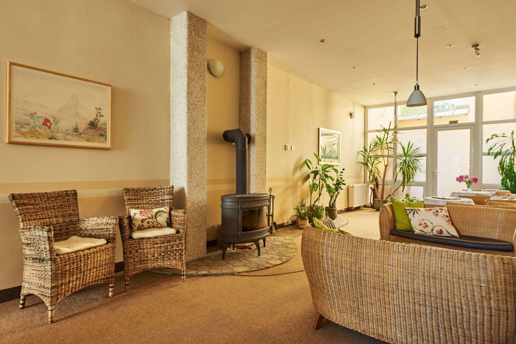 Boutique Hotel Swisshouse มาเรียอานซเกลาซนี ภายนอก รูปภาพ