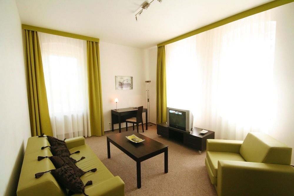 Boutique Hotel Swisshouse มาเรียอานซเกลาซนี ภายนอก รูปภาพ